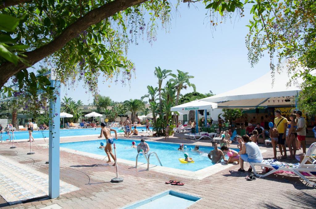 Kamemi Village & Camping Ribera Ngoại thất bức ảnh