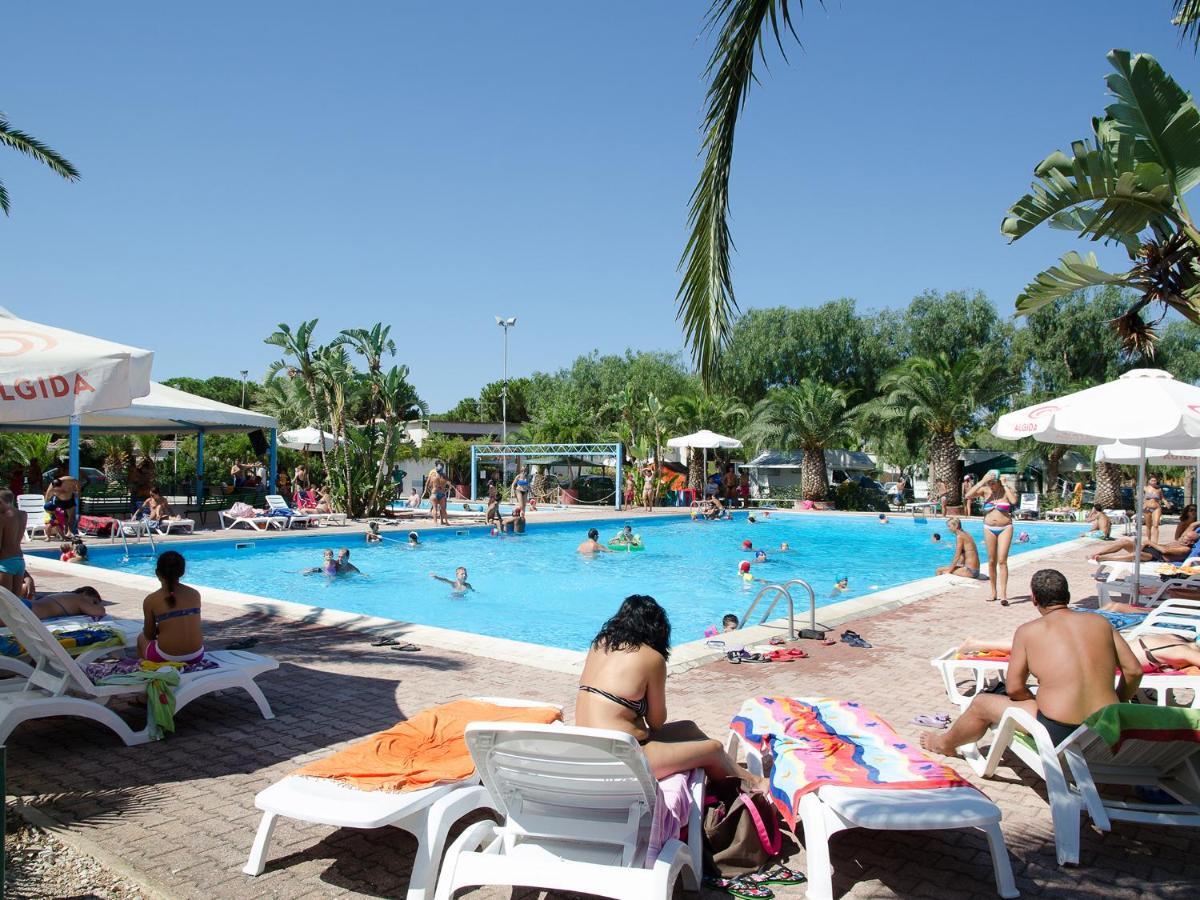 Kamemi Village & Camping Ribera Ngoại thất bức ảnh